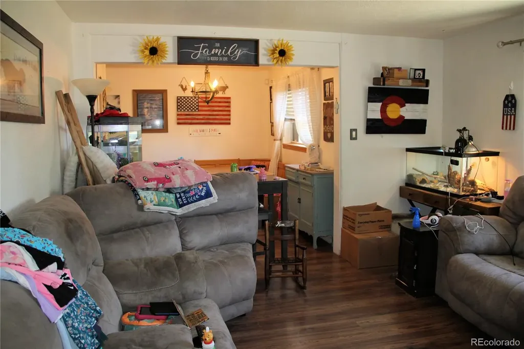 8980 Hickory Place Denver CO 80229