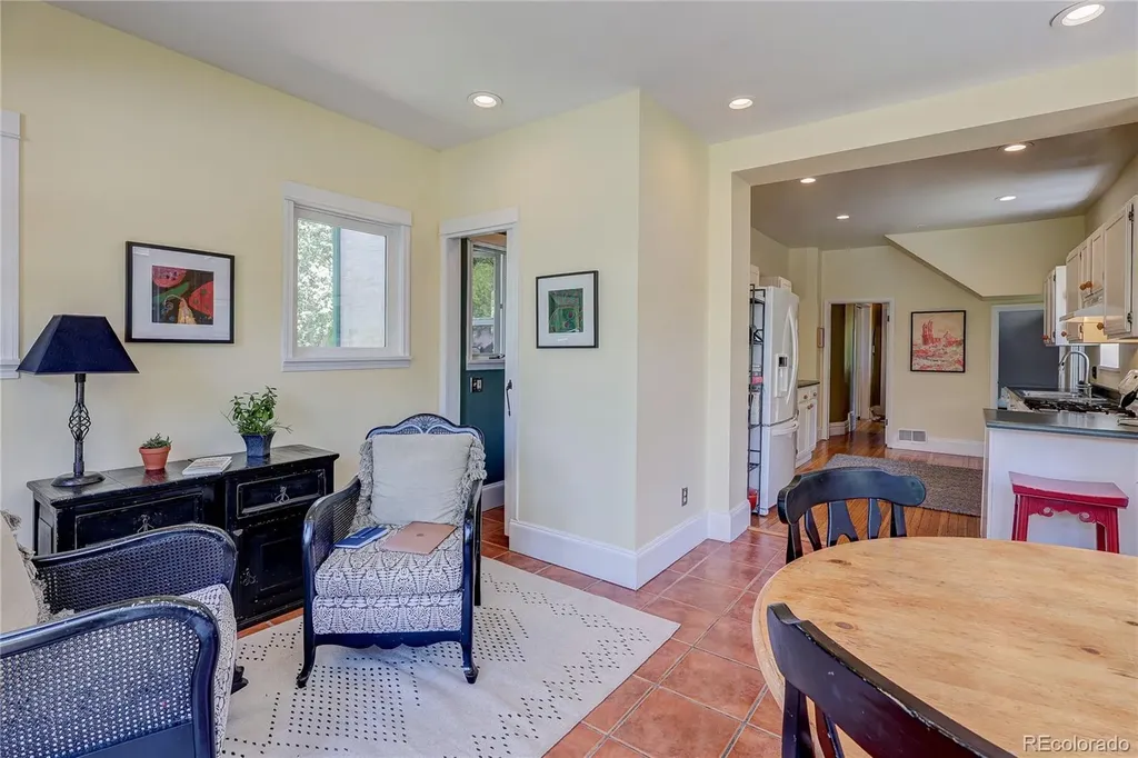 2091 Holly Denver CO 80207