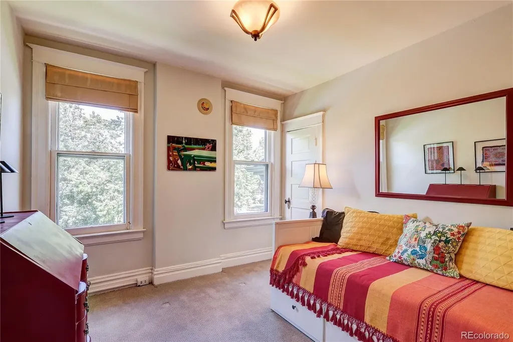 2091 Holly Denver CO 80207