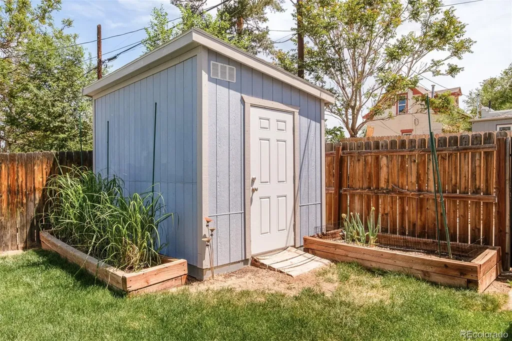 3428 N Steele Street Denver CO 80205
