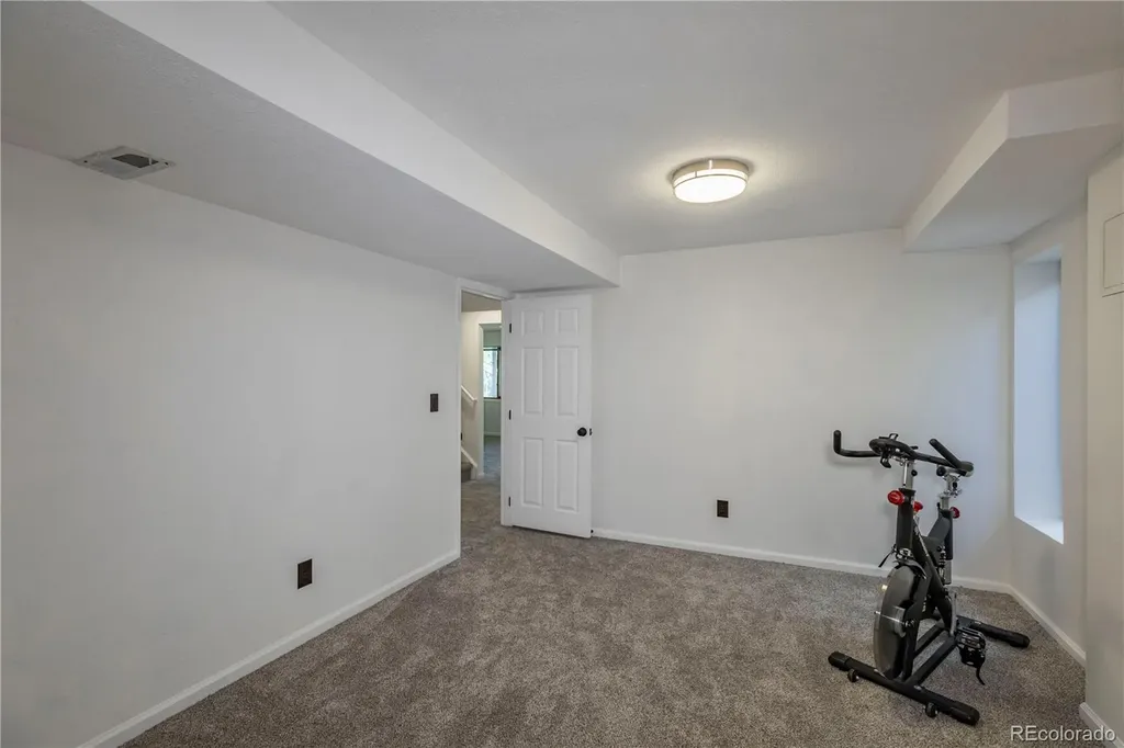 14324 W Wesley Circle Lakewood CO 80228
