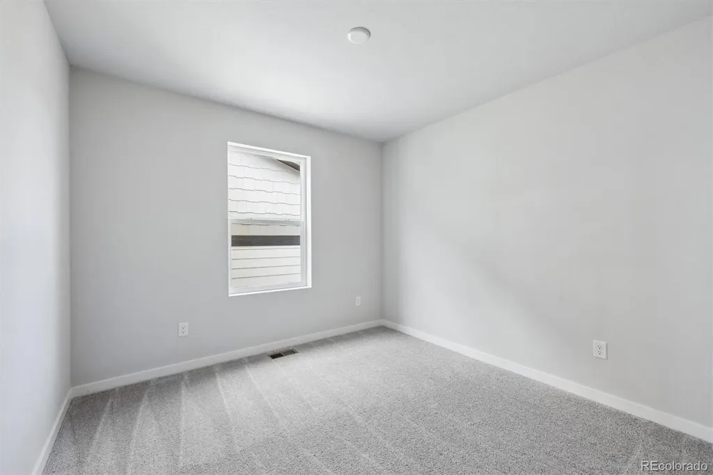 5732 N Indigo Rose Street Aurora CO 80019
