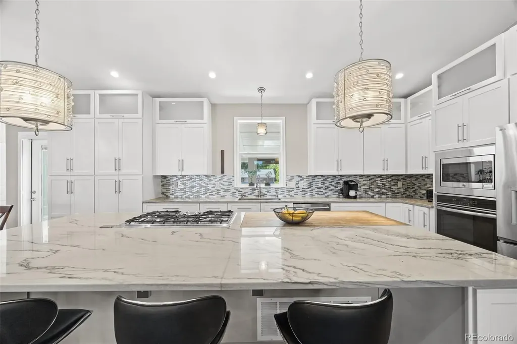 693 S Ivy Way Denver CO 80224