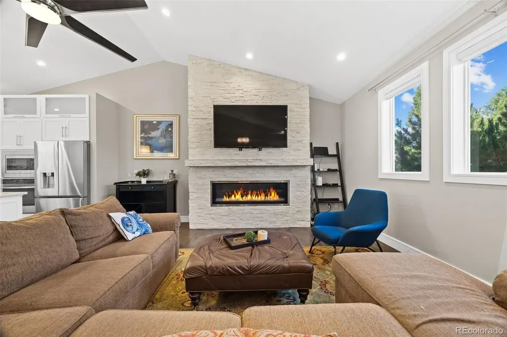 693 S Ivy Way Denver CO 80224
