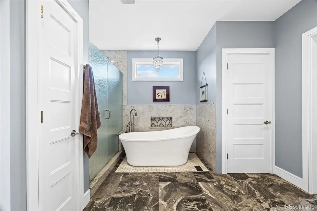 693 S Ivy Way Denver CO 80224