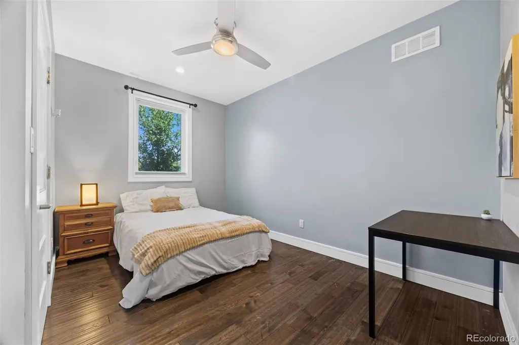693 S Ivy Way Denver CO 80224