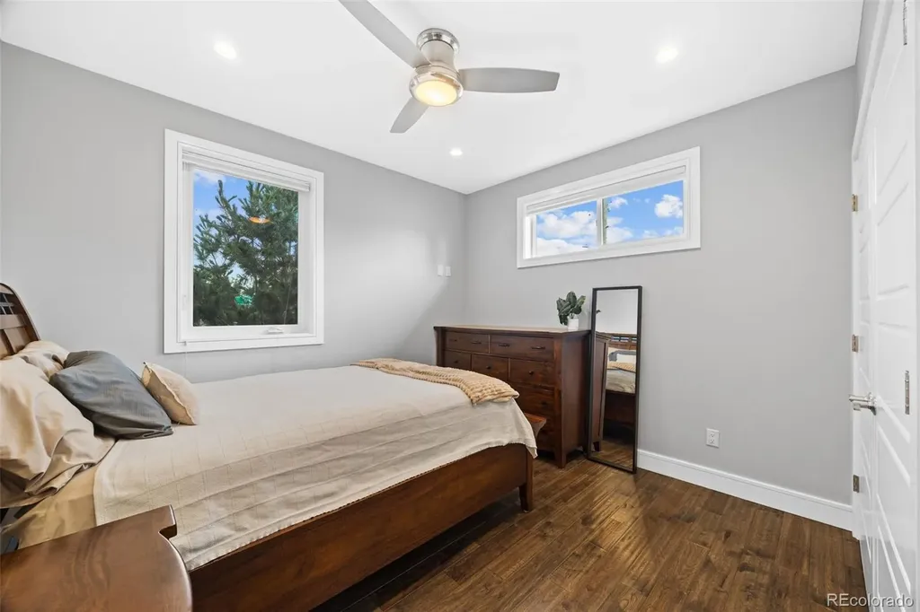 693 S Ivy Way Denver CO 80224