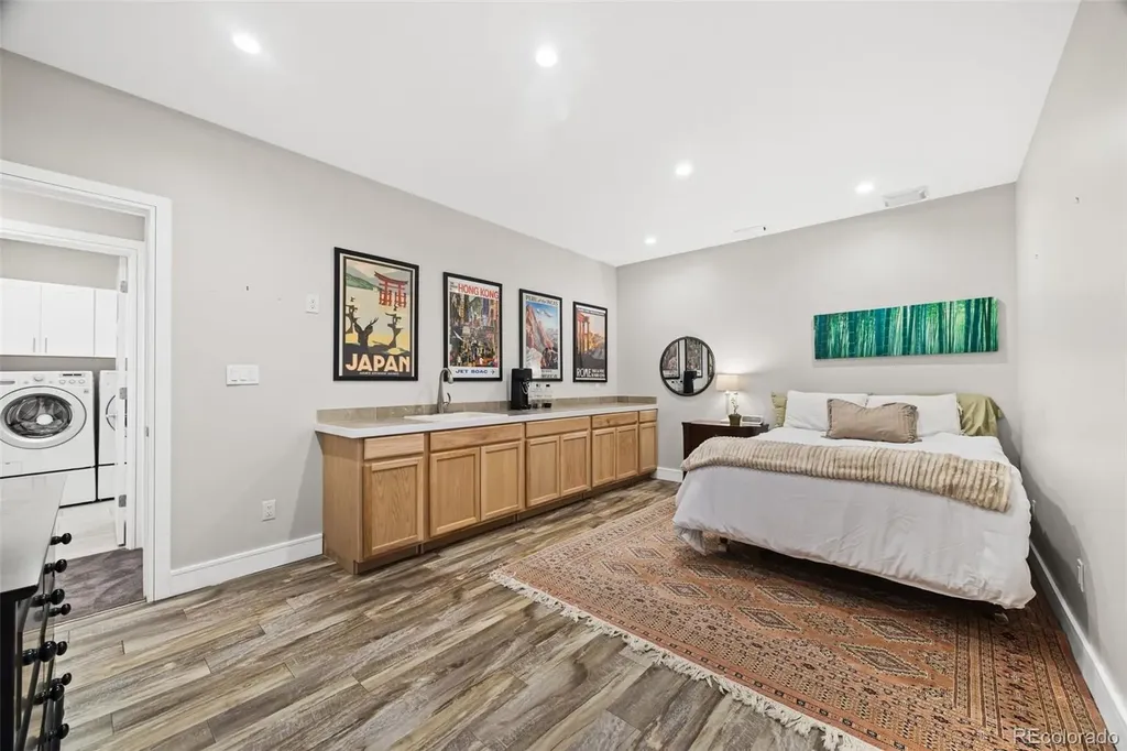 693 S Ivy Way Denver CO 80224