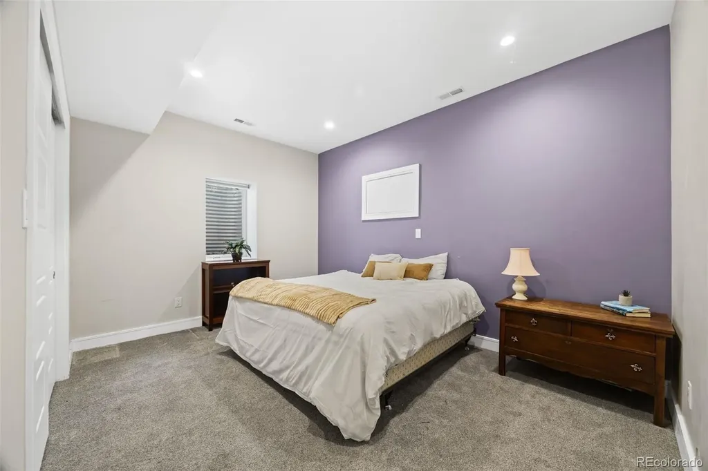 693 S Ivy Way Denver CO 80224
