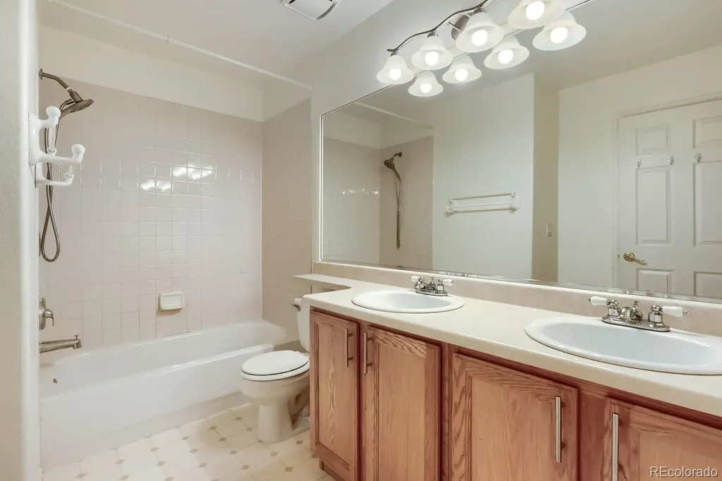 9156 Fox Fire Drive Littleton CO 80129