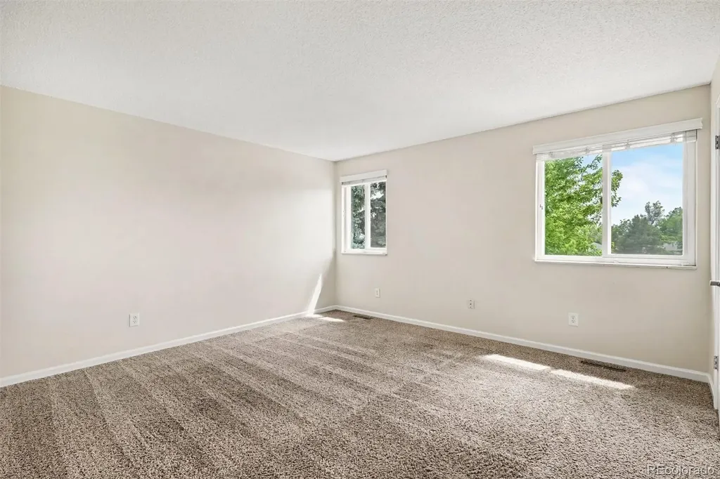 5406 S Rifle Court Centennial CO 80015