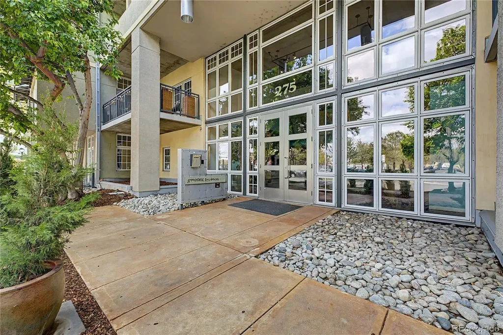 275 S Harrison Street Denver CO 80209