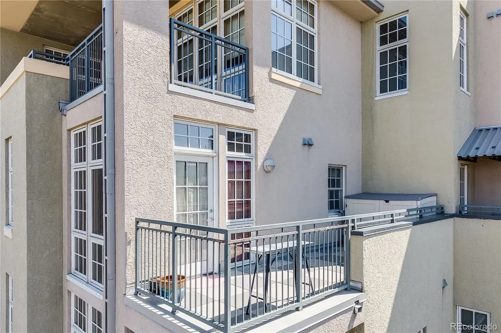 275 S Harrison Street Denver CO 80209