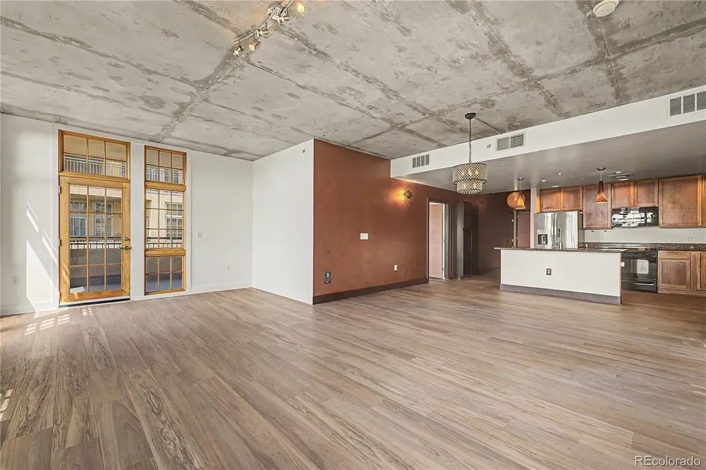 275 S Harrison Street Denver CO 80209