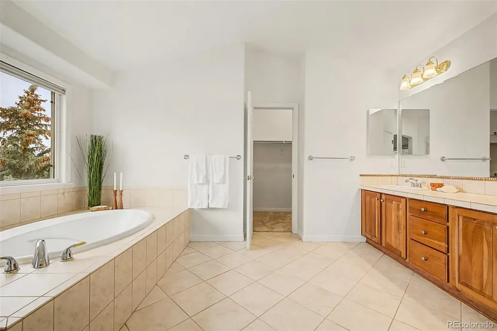 760 Ridgemont Circle Highlands Ranch CO 80126