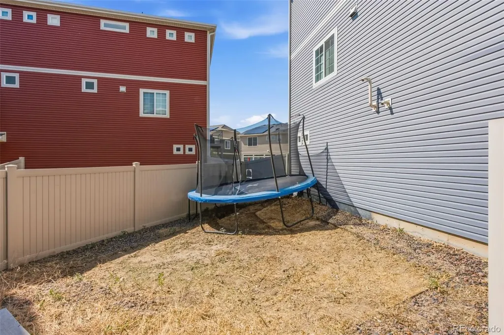 21845 E 44th Place Aurora CO 80019