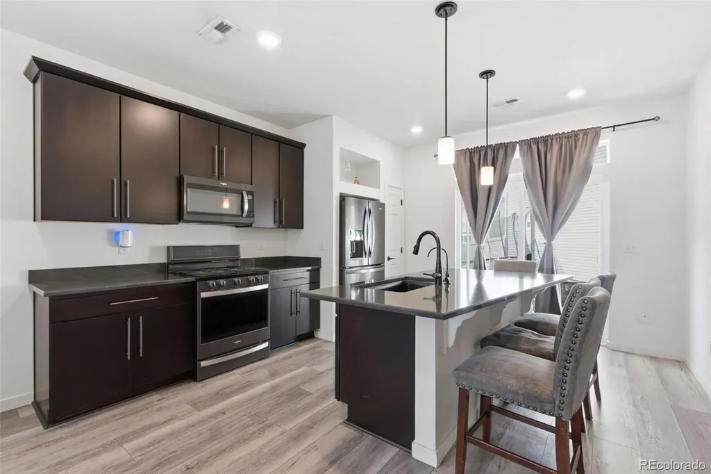 21845 E 44th Place Aurora CO 80019