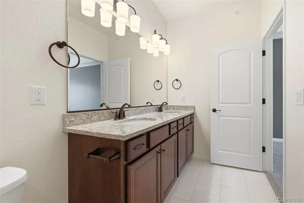 23709 E Ida Drive Aurora CO 80016