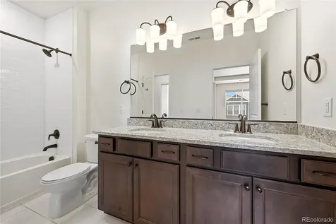 23709 E Ida Drive Aurora CO 80016