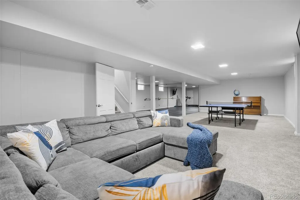 3941 S Hillcrest Drive Denver CO 80237