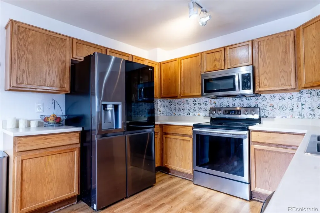 19542 E 19th Place Aurora CO 80011