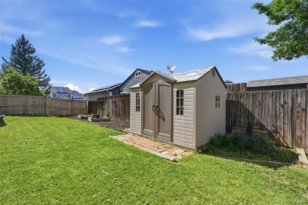 4924 S Dunkirk Way Centennial CO 80015