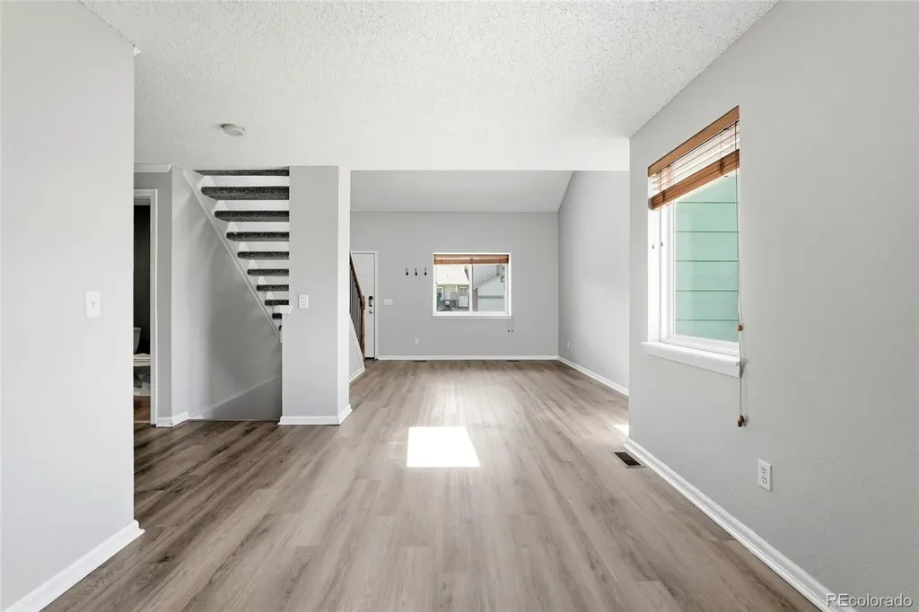 4924 S Dunkirk Way Centennial CO 80015