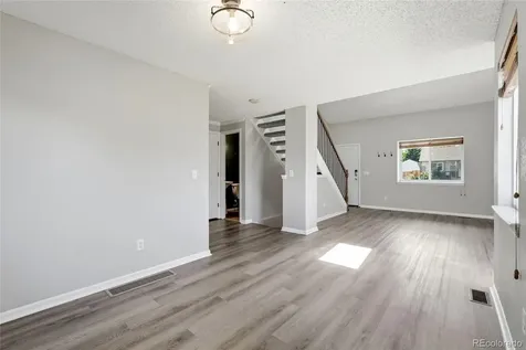 4924 S Dunkirk Way Centennial CO 80015