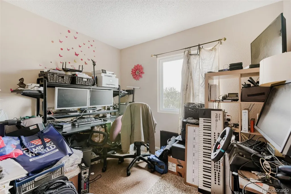15698 E 51st Drive Denver CO 80239