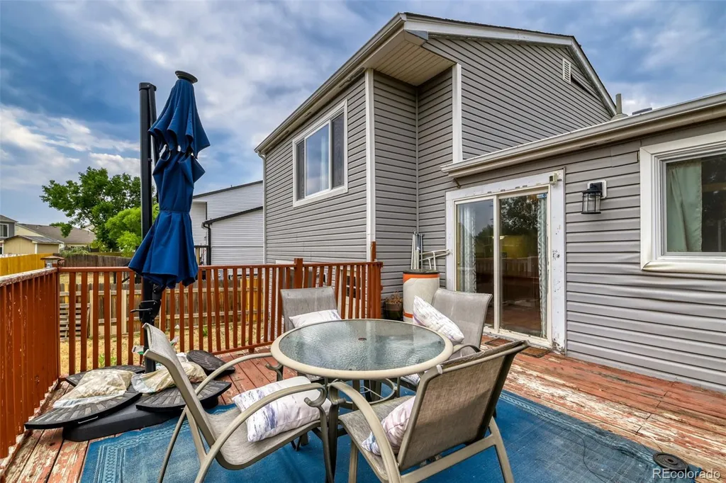 15698 E 51st Drive Denver CO 80239