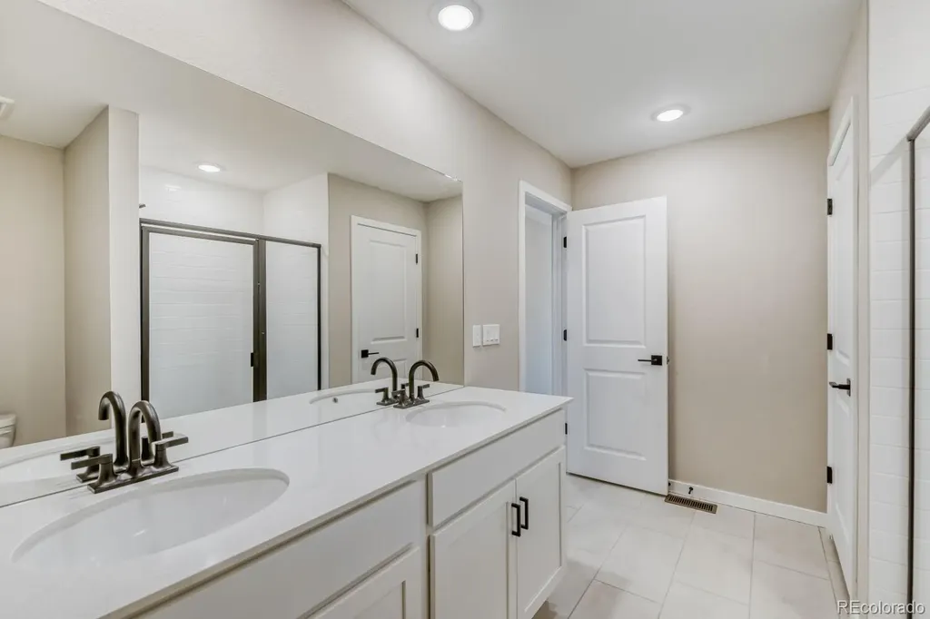 15343 W 68th Loop Arvada CO 80007