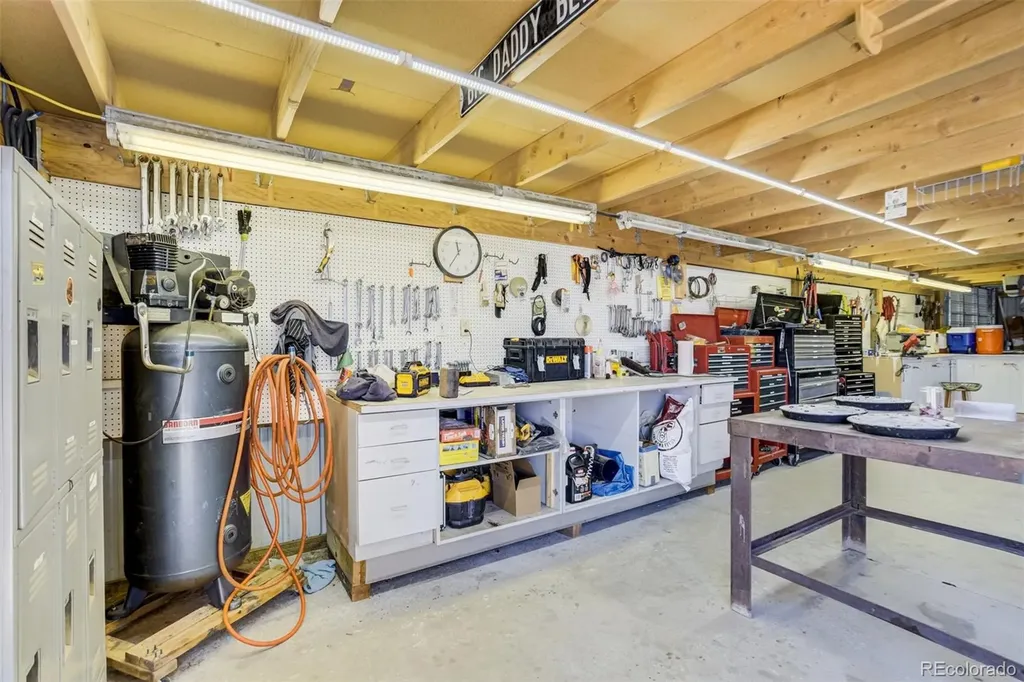 6350 Luther Road Colorado Springs CO 80927