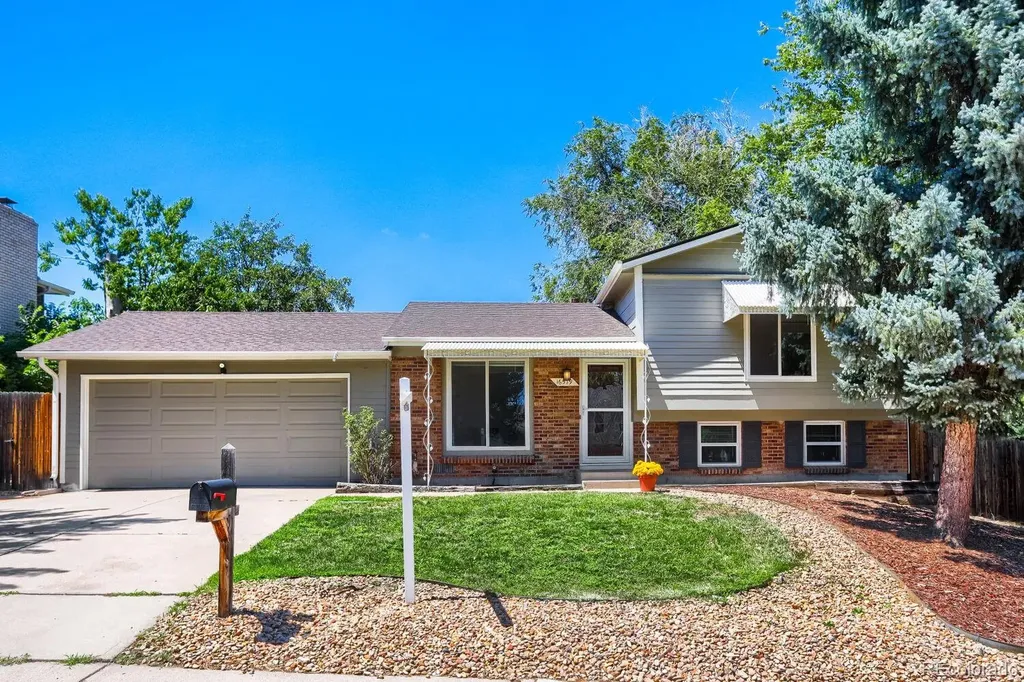 16579 E Dickenson Place Aurora CO 80013