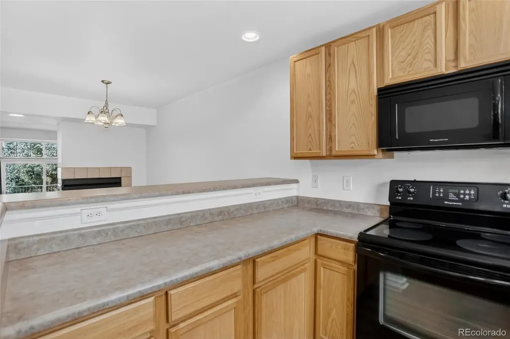4122 Riley Drive Longmont CO 80503