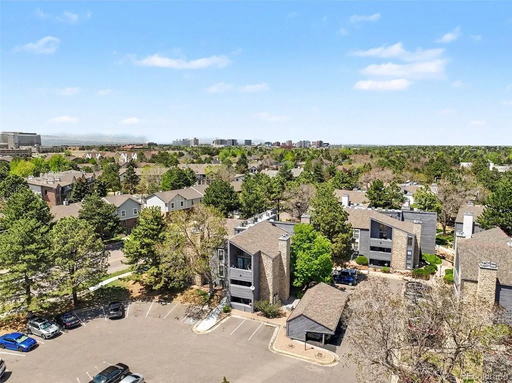 9727 E Peakview Avenue Englewood CO 80111