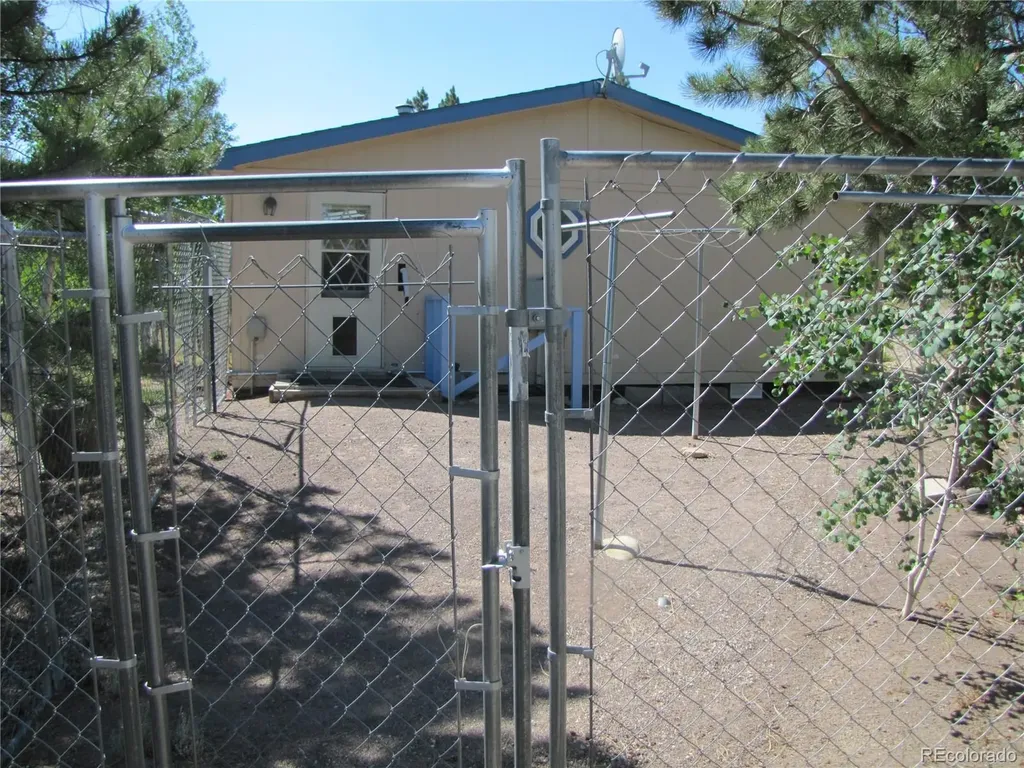 560 Concho Trail Hartsel CO 80449