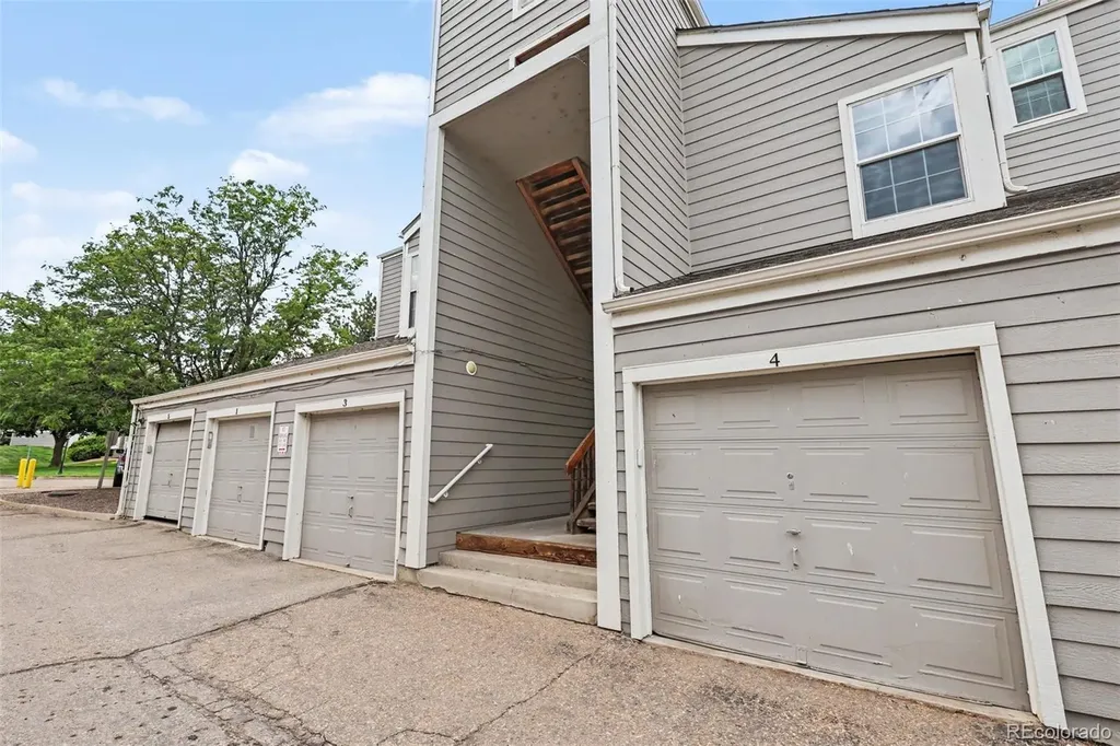 6880 Zenobia Circle Westminster CO 80030