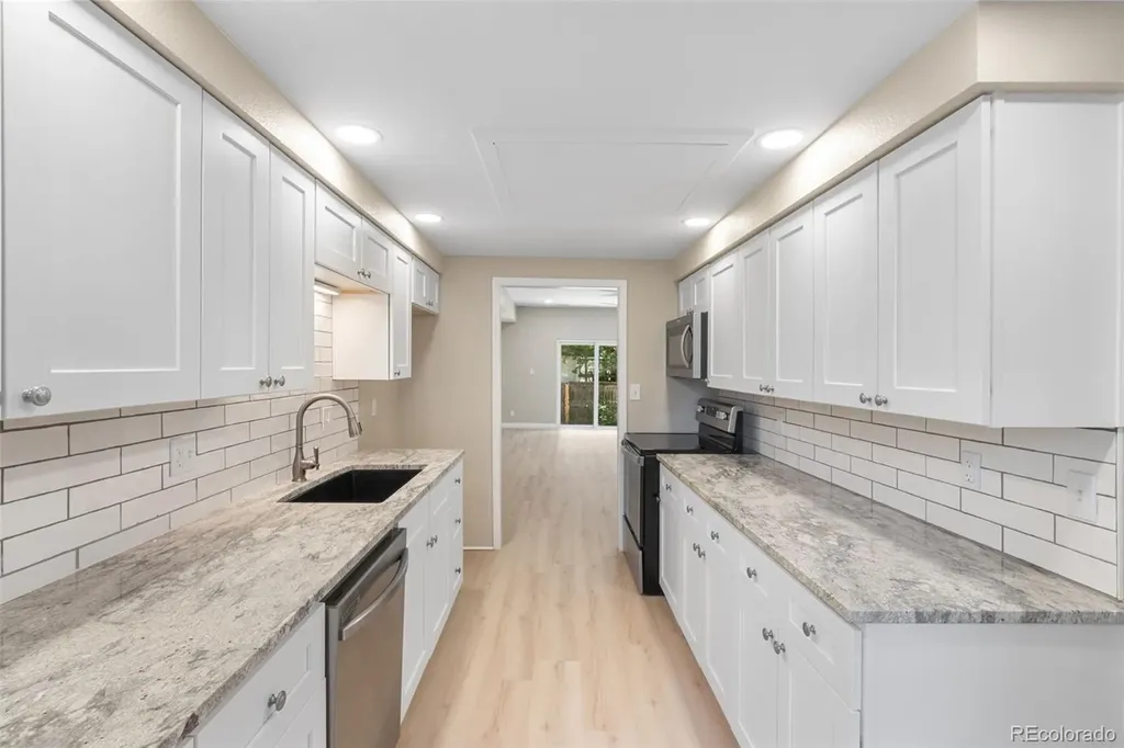 4250 S Olive Street Denver CO 80237