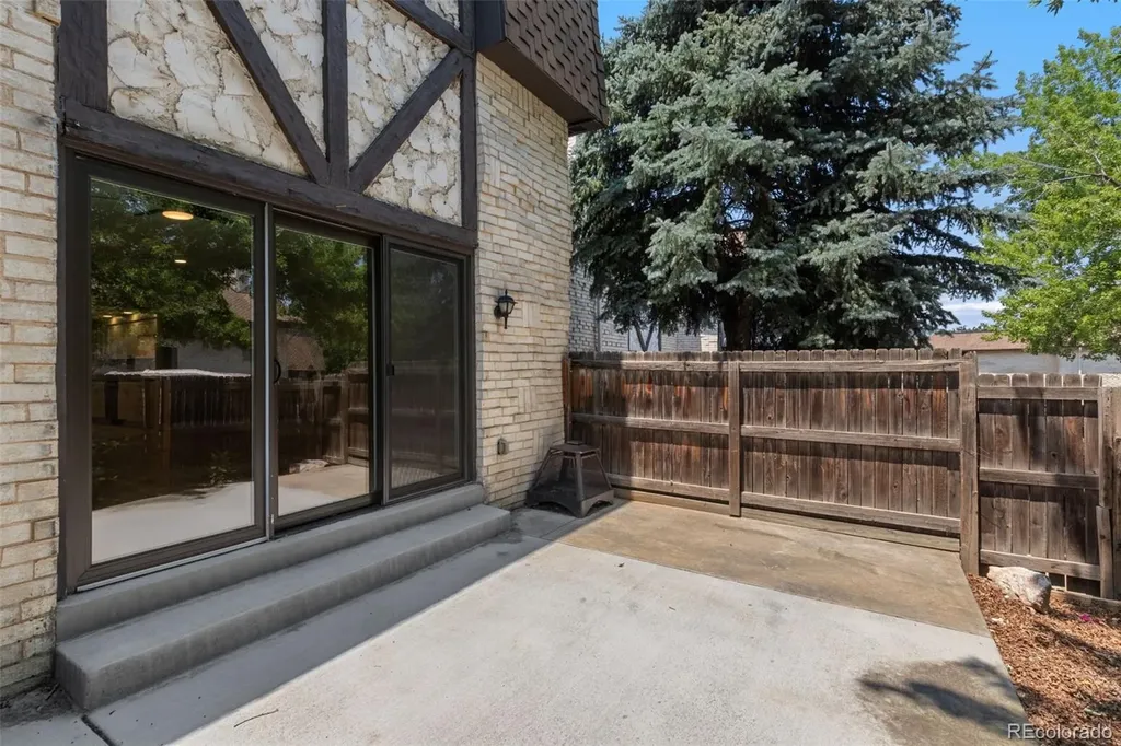 4250 S Olive Street Denver CO 80237