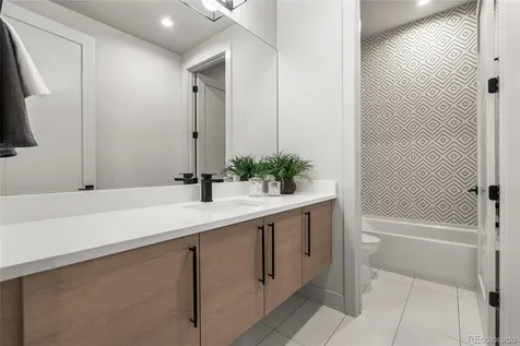3015 S Ash Street Denver CO 80222