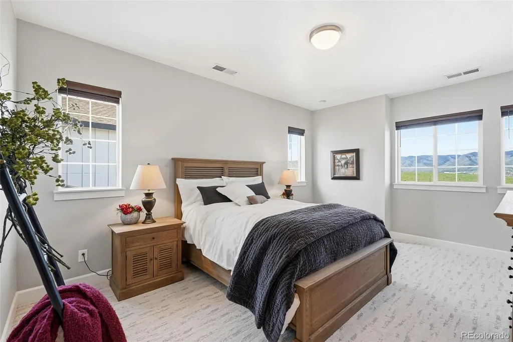 9436 Mt Jackson Street Littleton CO 80125
