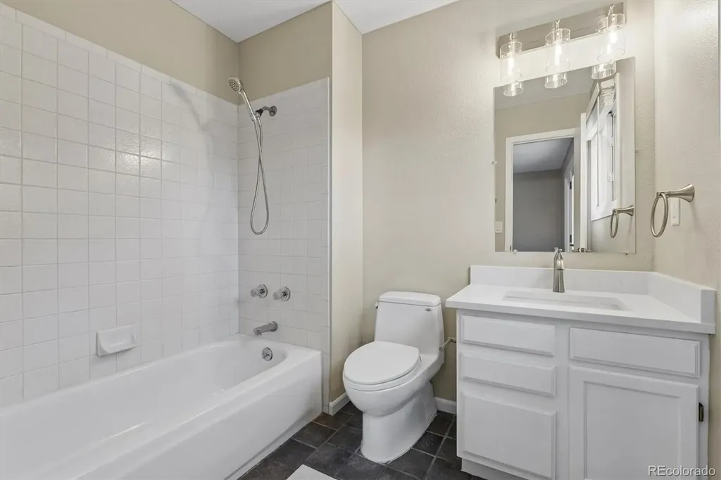 4332 W B Street Greeley CO 80634