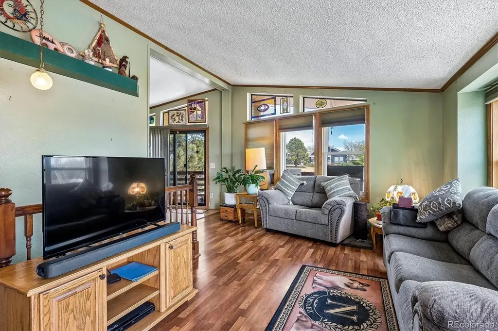 781 S Biloxi Street Aurora CO 80018