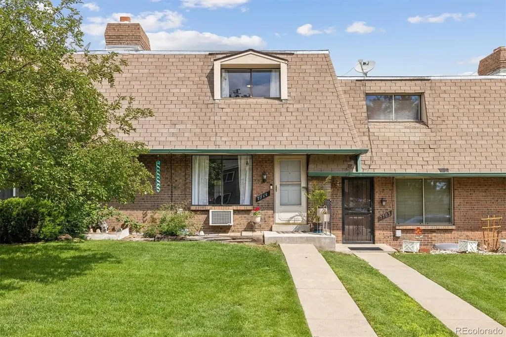 7711 W Glasgow Place Littleton CO 80128