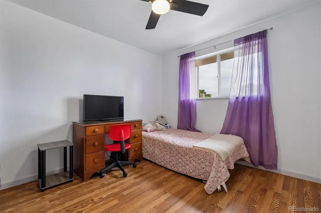 7711 W Glasgow Place Littleton CO 80128
