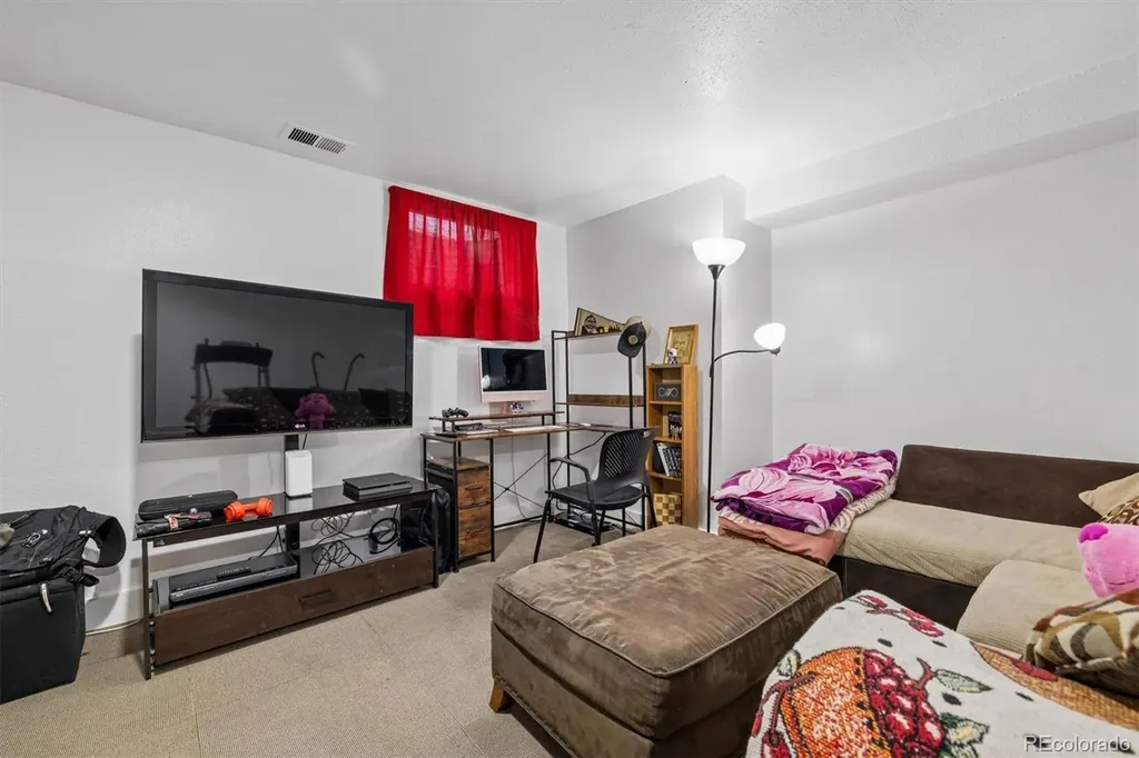 7711 W Glasgow Place Littleton CO 80128