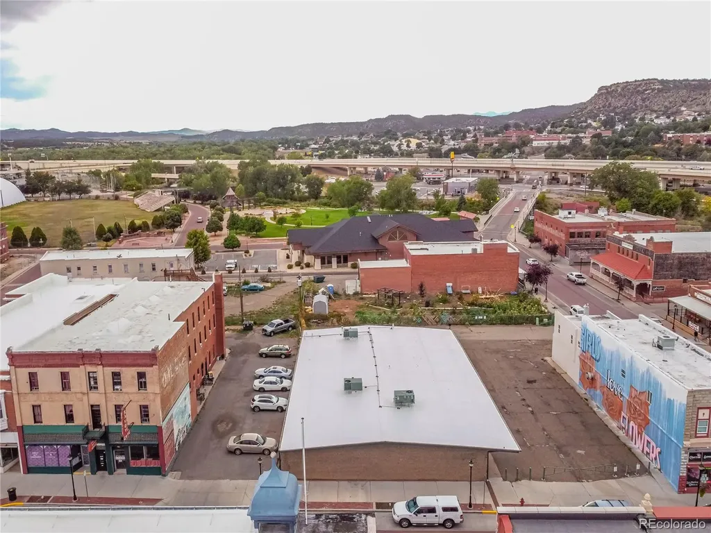 323 N Commercial Street Trinidad CO 81082