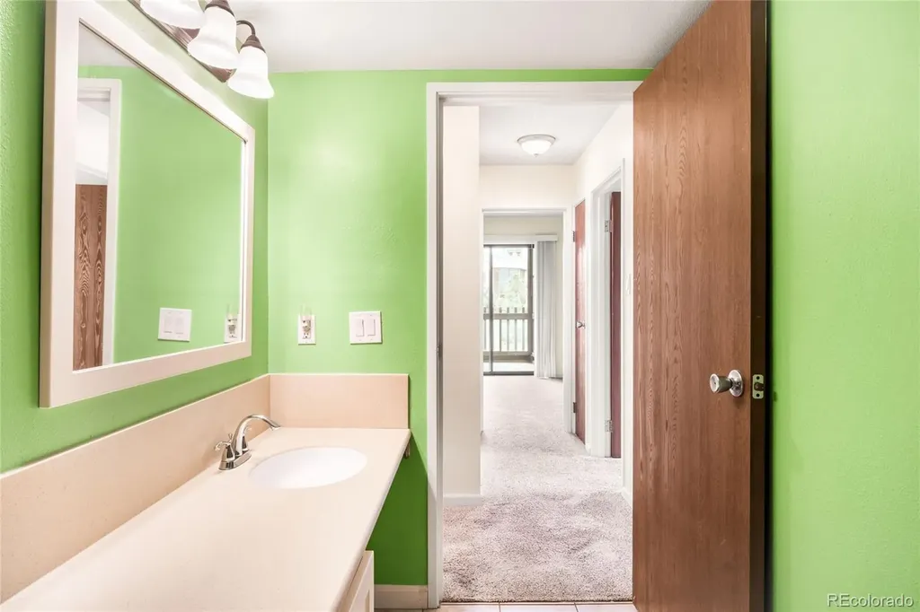 14001 E Marina Drive Aurora CO 80014