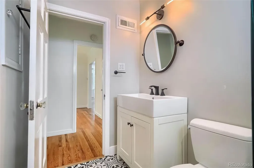 2232 S Clayton Street Denver CO 80210