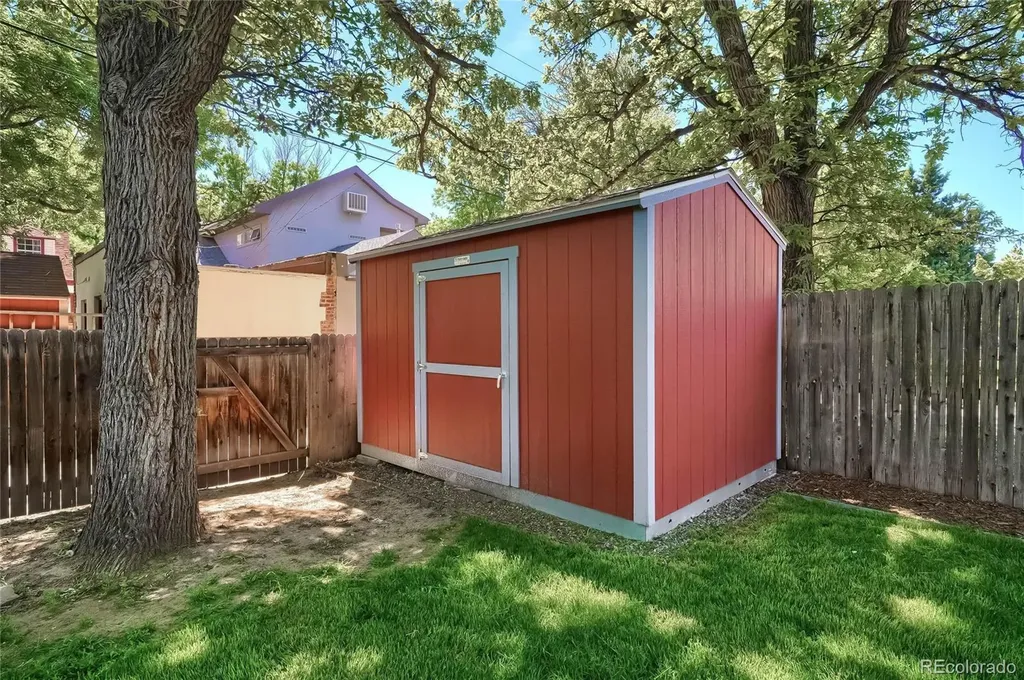 2232 S Clayton Street Denver CO 80210
